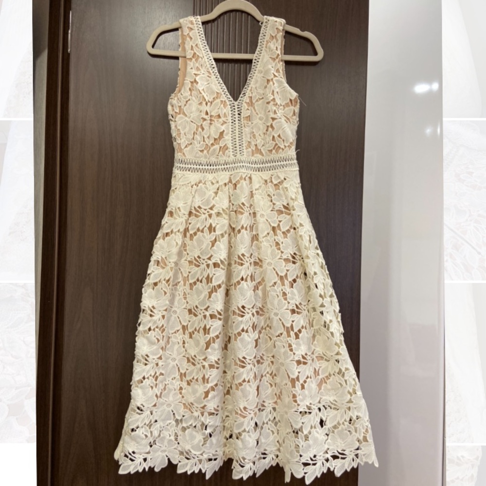 Romeo + Juliet Couture Dress For Sale!!!!!!